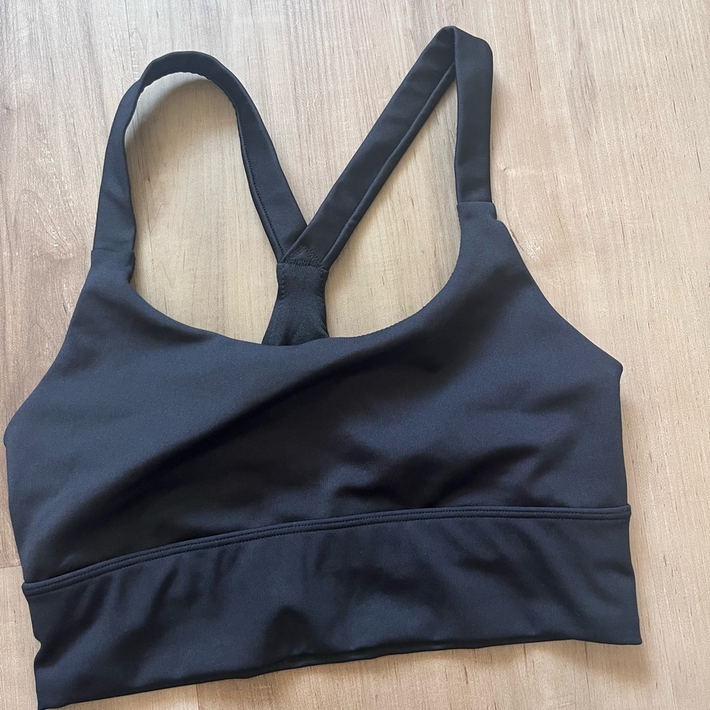 Natori sports bra. Color black. Size: xsmall.